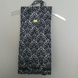 Cosmetic/Jewelry case with velcro attachable bags.